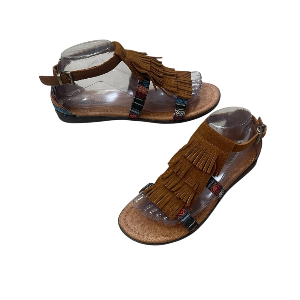 Minnetonka Maui Brown Sued Fringe Sandals Women’s size 8